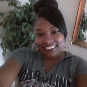 Meet your Posher, Monique